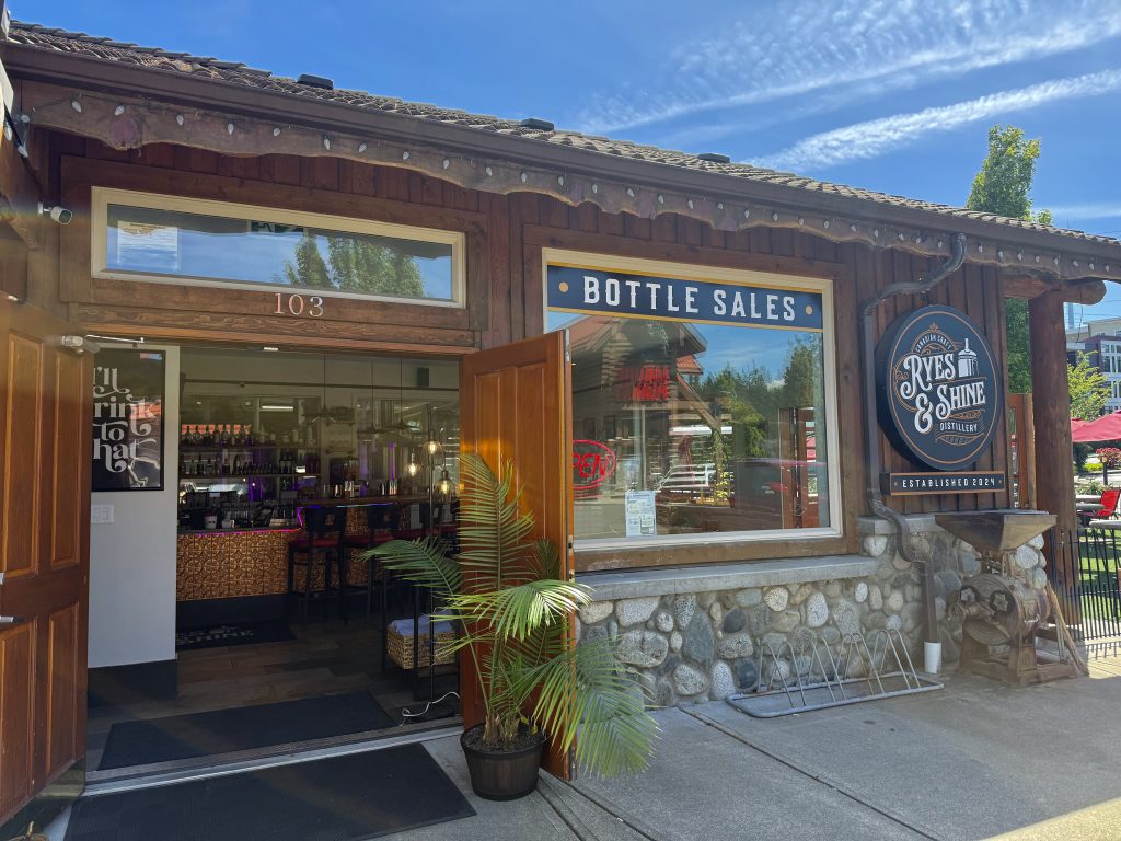 The open entrance and bottle sales window at Ryes & Shine Craft Distillery